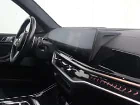 BMW X7 (2023) thumbnail 27