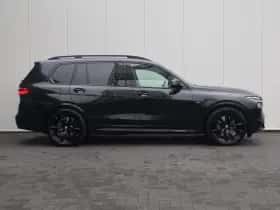 BMW X7 (2023) thumbnail 5