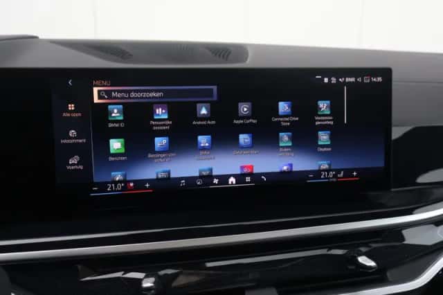 BMW X7 (2023) thumbnail 46