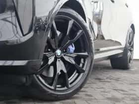 BMW X7 (2023) thumbnail 51