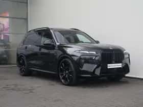 BMW X7 (2023) thumbnail 7