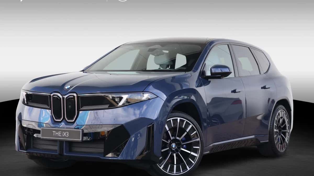 BMW iX3 (2026) — foto 1