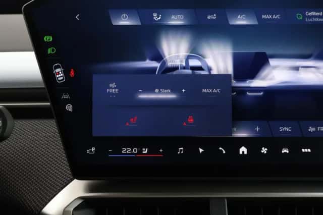 BMW iX3 (2026) thumbnail 33