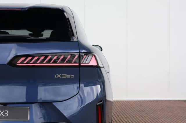 BMW iX3 (2026) thumbnail 45