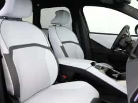 BMW iX3 (2026) thumbnail 8