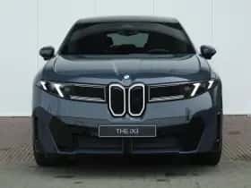 BMW iX3 (2026) thumbnail 2