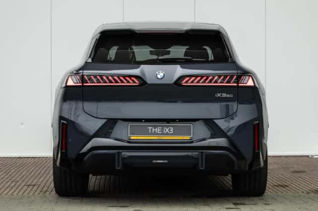 BMW iX3 (2026) thumbnail 12