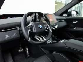 BMW iX3 (2026) thumbnail 23