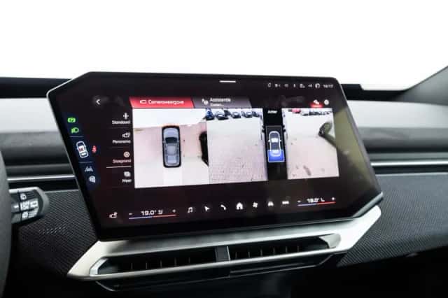 BMW iX3 (2026) thumbnail 38