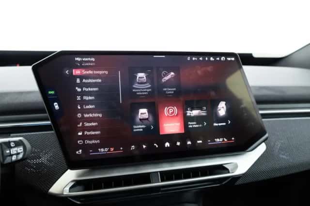 BMW iX3 (2026) thumbnail 42
