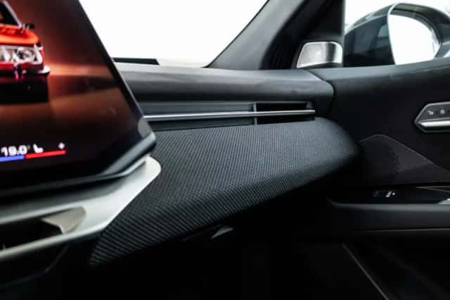BMW iX3 (2026) thumbnail 44