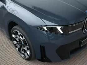 BMW iX3 (2026) thumbnail 6