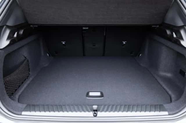 BMW iX3 (2026) thumbnail 54