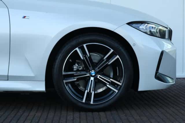 BMW 3-Serie (2025) thumbnail 14