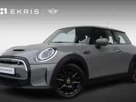 MINI Electric (2022)