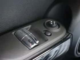 MINI Electric (2022) thumbnail 24