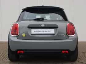 MINI Electric (2022) thumbnail 7