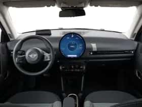 MINI Cooper (2026) thumbnail 12