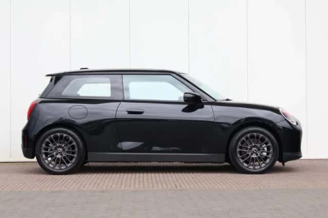 MINI Cooper (2026) thumbnail 5