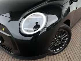 MINI Cooper (2026) thumbnail 46