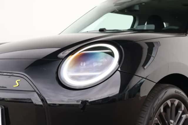 MINI Cooper (2026) thumbnail 48