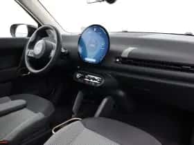 MINI Cooper (2026) thumbnail 10