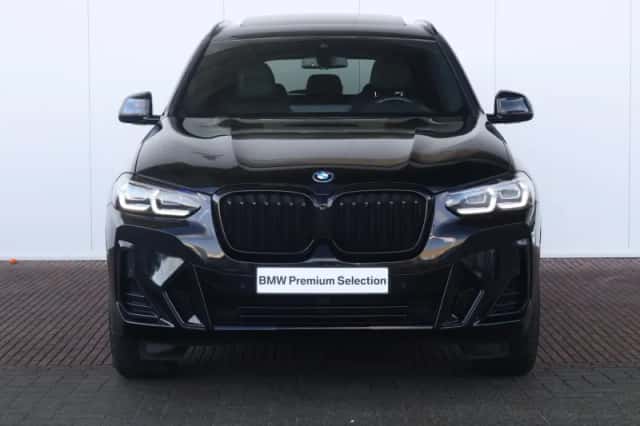BMW X3 (2022) thumbnail 2