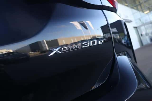 BMW X3 (2022) thumbnail 13