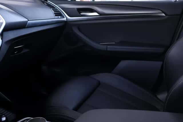 BMW X3 (2022) thumbnail 38