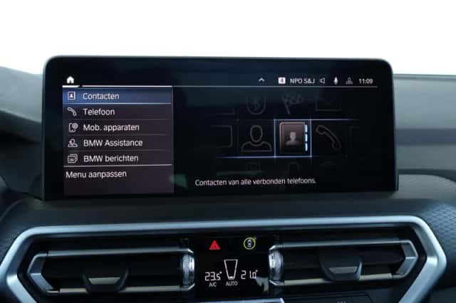 BMW X3 (2022) thumbnail 42