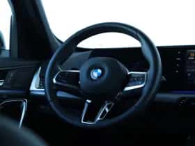 BMW X1 (2024) thumbnail 24