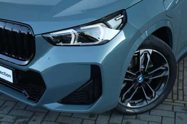 BMW X1 (2023) thumbnail 2