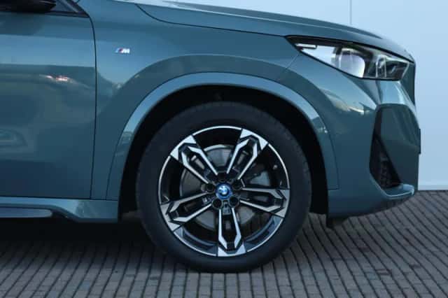 BMW X1 (2023) thumbnail 17