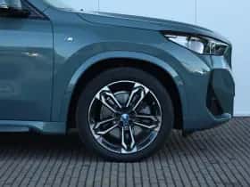 BMW X1 (2023) thumbnail 17