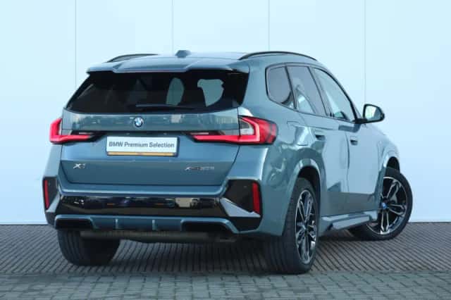 BMW X1 (2023) thumbnail 3
