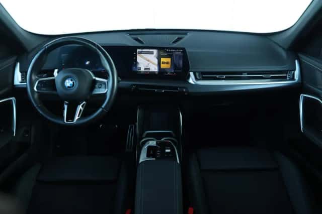 BMW X1 (2023) thumbnail 33