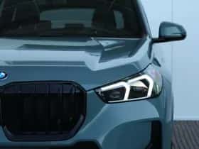 BMW X1 (2023) thumbnail 6