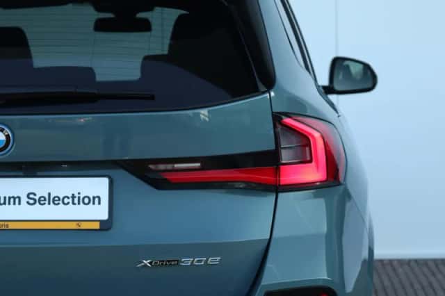 BMW X1 (2023) thumbnail 9