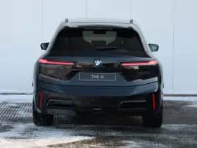 BMW iX (2026) thumbnail 13