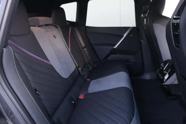 BMW iX (2026) thumbnail 22