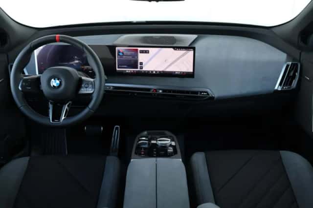 BMW iX (2026) thumbnail 30