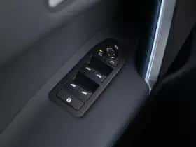 BMW iX (2026) thumbnail 41