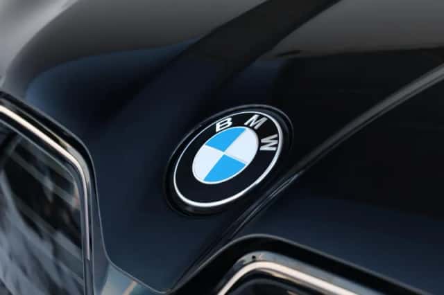 BMW iX (2026) thumbnail 9