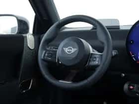 MINI Cooper (2026) thumbnail 25