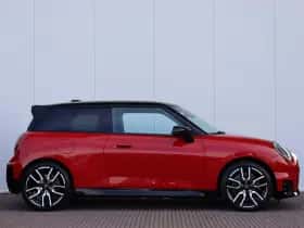MINI Cooper (2026) thumbnail 5