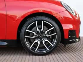 MINI Cooper (2026) thumbnail 6