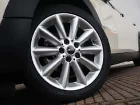 MINI Clubman (2022) thumbnail 3