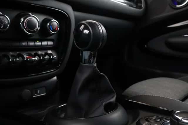 MINI Clubman (2022) thumbnail 32
