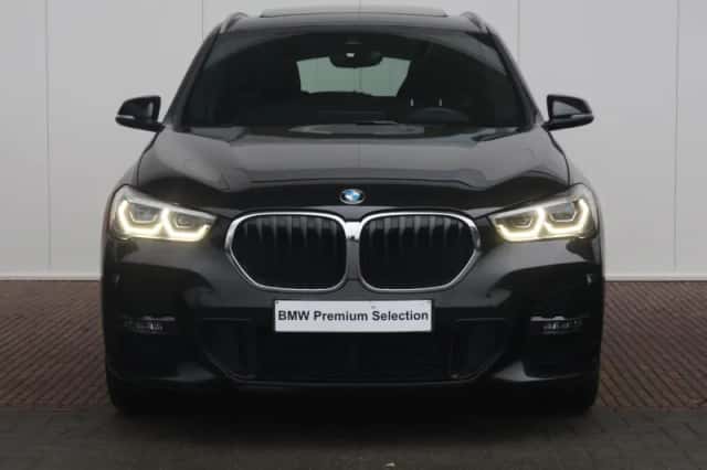 BMW X1 (2021) thumbnail 4
