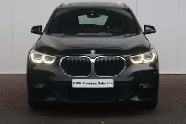 BMW X1 (2021) thumbnail 4